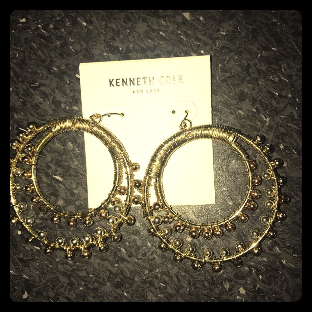 🎁Stunning Kennith Cole hoop earrings!⭐️⭐️⭐️⭐️⭐️⭐️